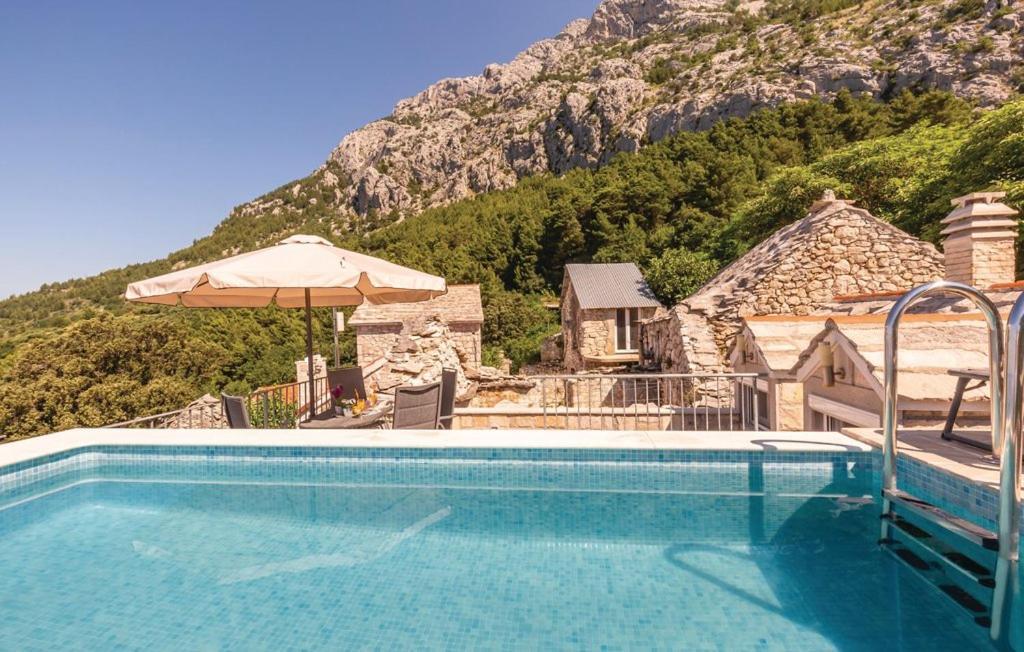 Villa Kristina - Ferienhaus Baska Voda - Topici, Private Outdoor Swimmingpool, Wifi Exterior foto