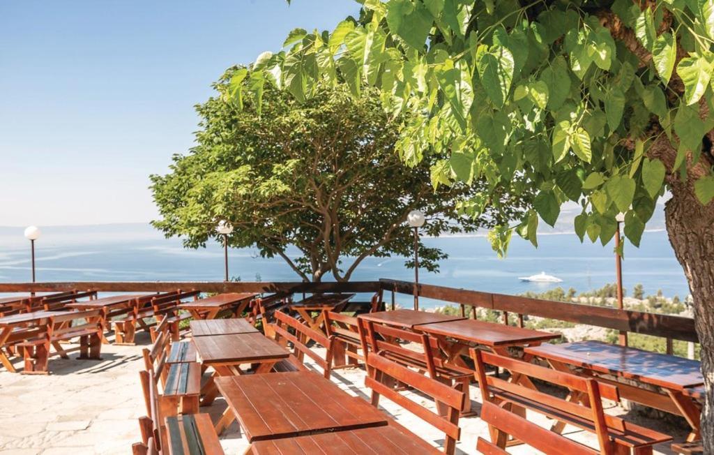 Villa Kristina - Ferienhaus Baska Voda - Topici, Private Outdoor Swimmingpool, Wifi Exterior foto